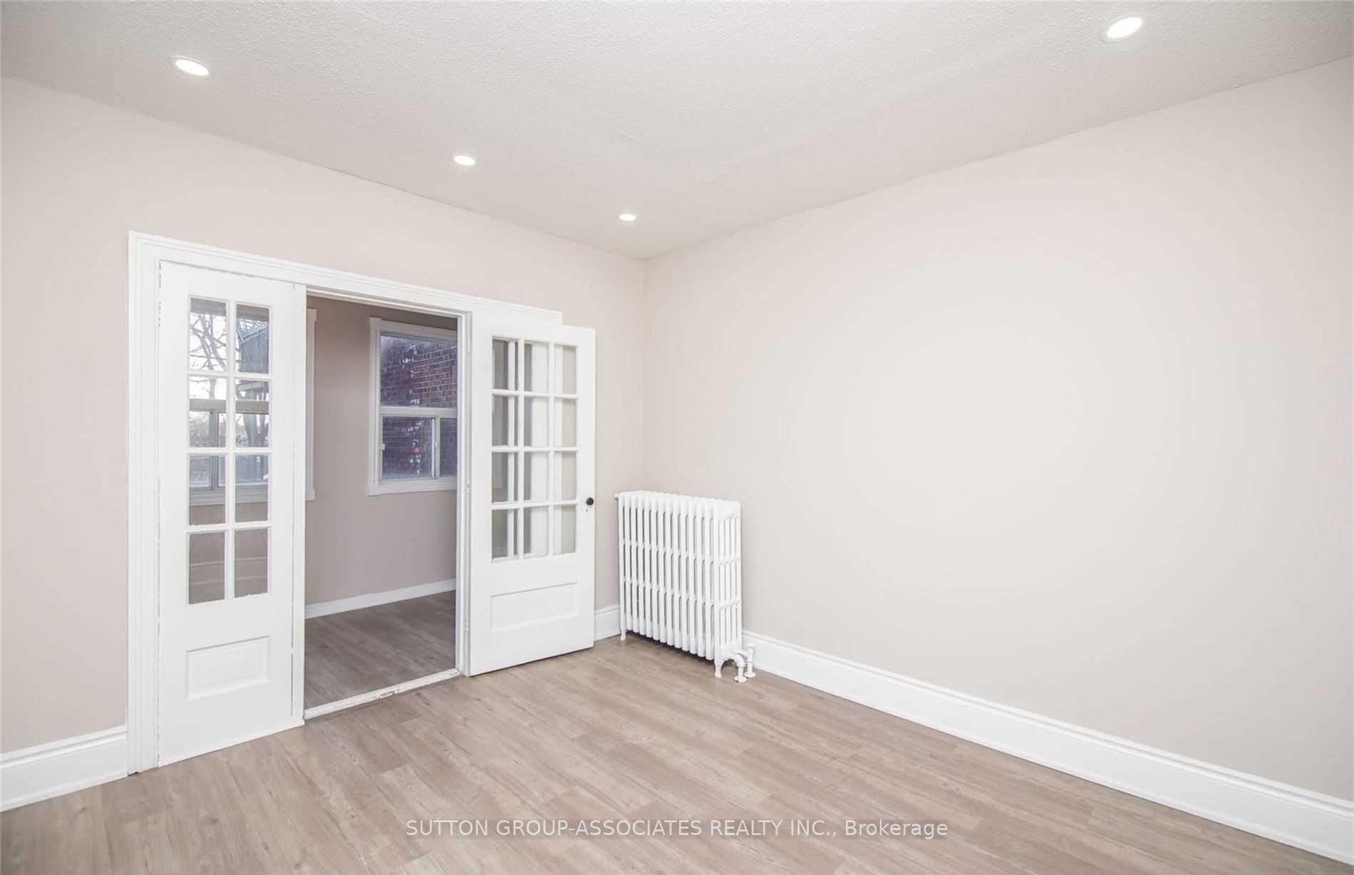 Photo 9 of Unit Main, 521 Rogers Road, Toronto, Keelesdale-Eglinton West — HOMEH