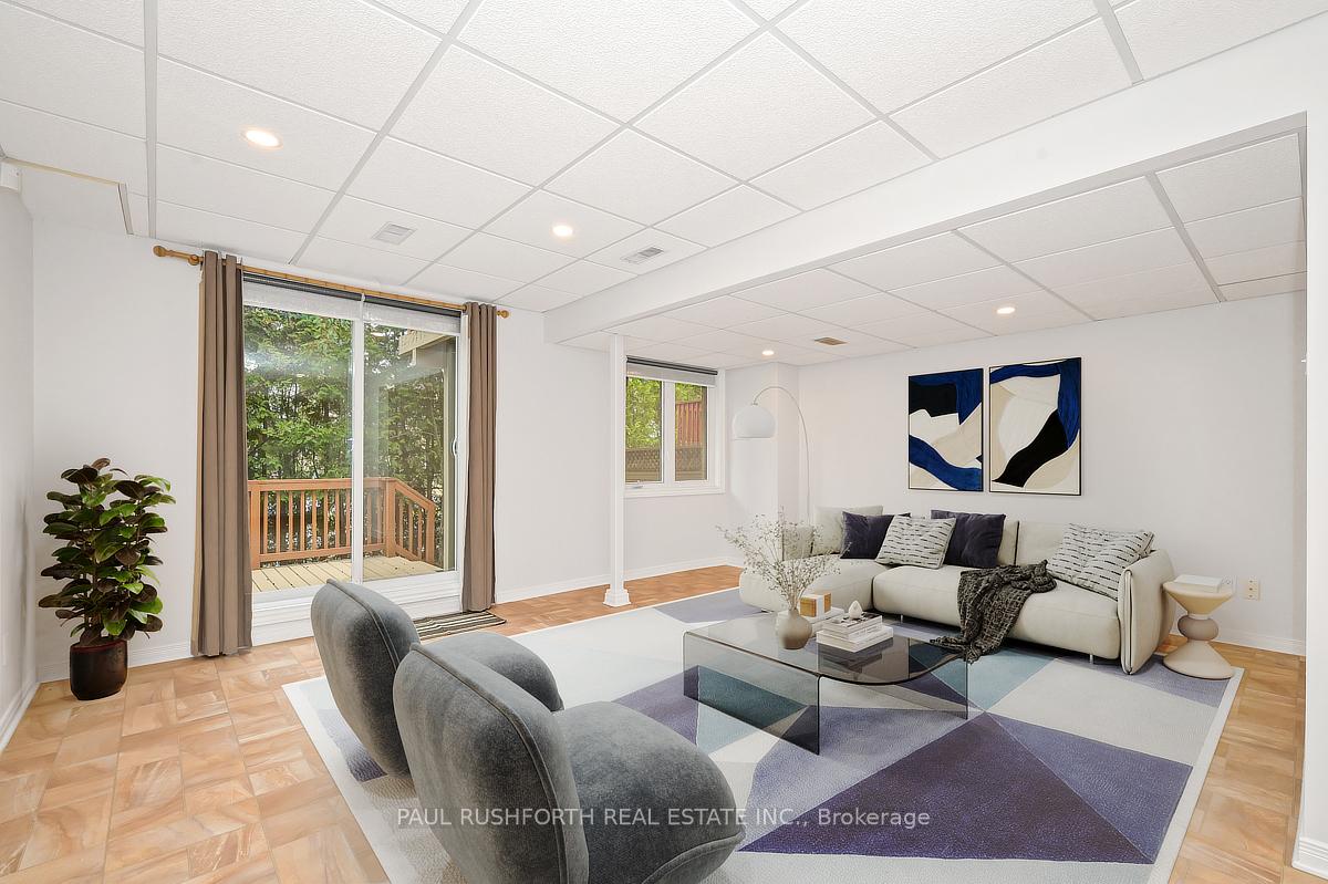 Photo 15 of 115 Tall Oak Private, Ottawa, Riverview Park — HOMEH