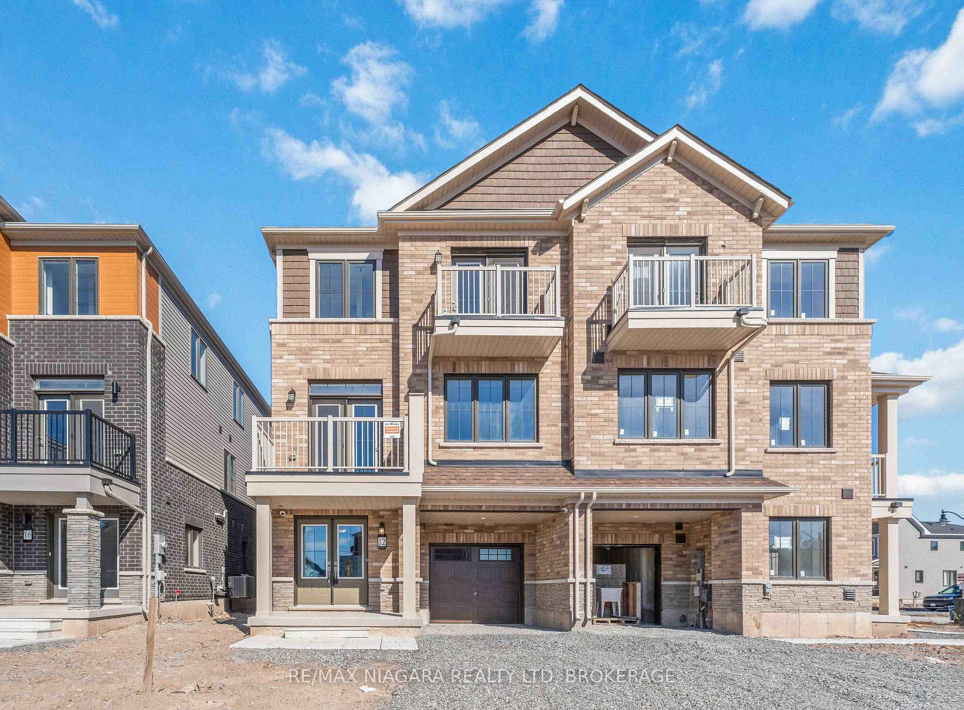 Photo 1 of 12 Feather Road, Welland, Dain City — HOMEH