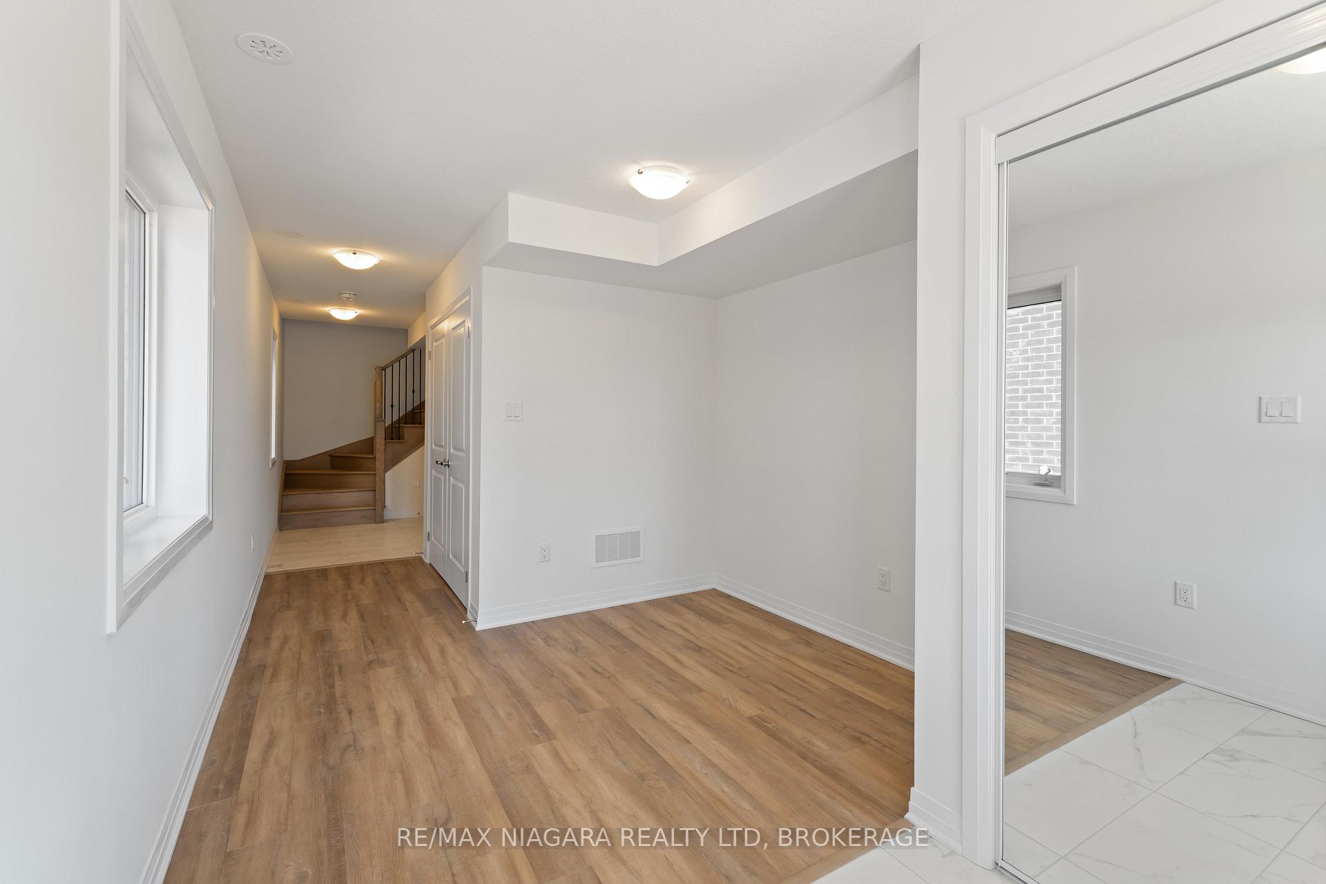 Photo 3 of 12 Feather Road, Welland, Dain City — HOMEH