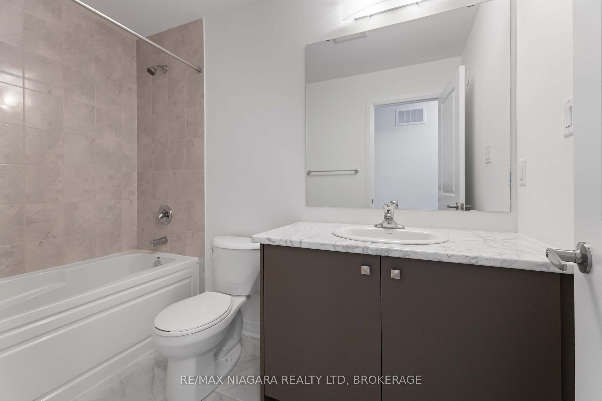 Photo 14 of 12 Feather Road, Welland, Dain City — HOMEH