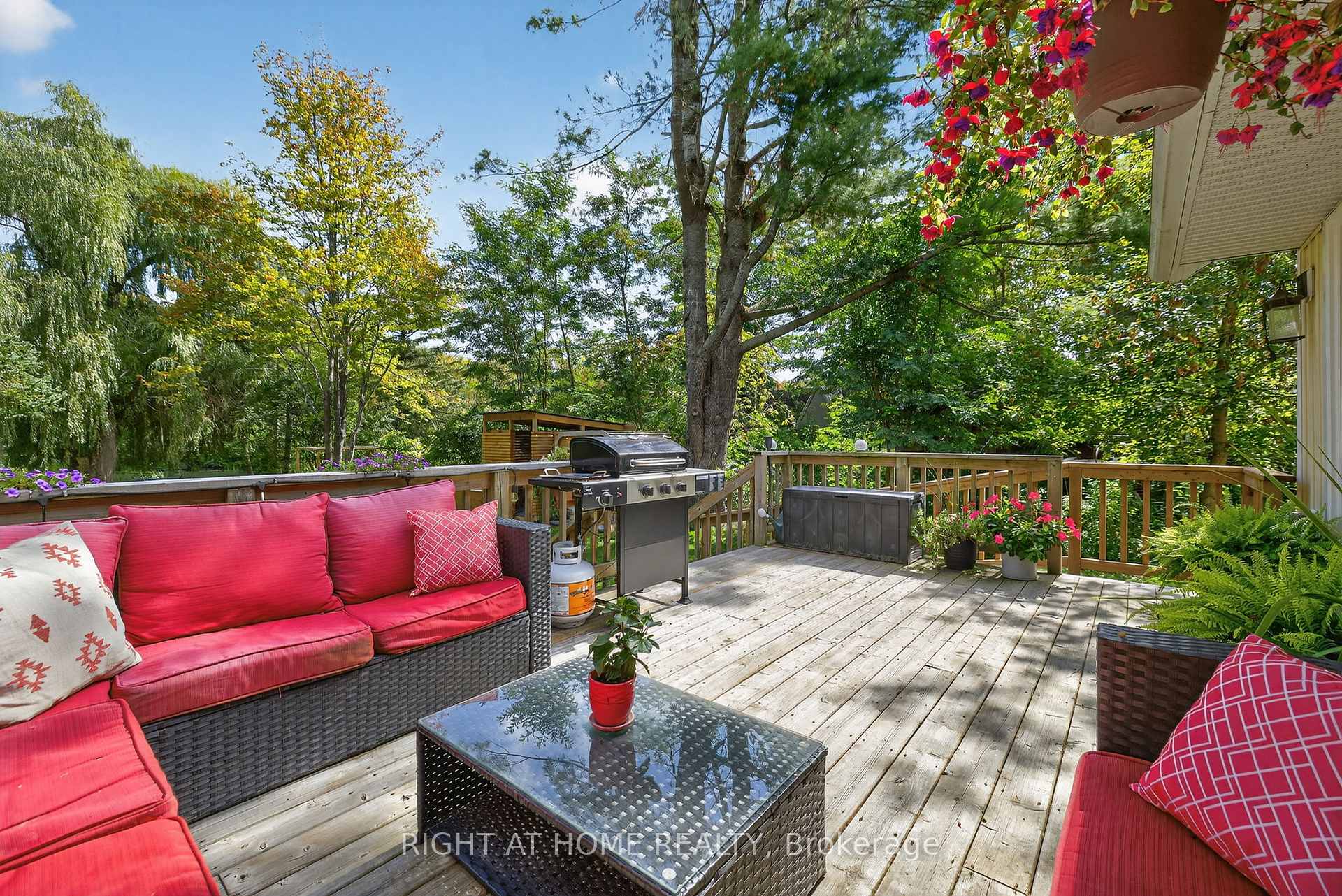 Photo 28 of 11 Nicholson Drive, Uxbridge, Rural Uxbridge — HOMEH