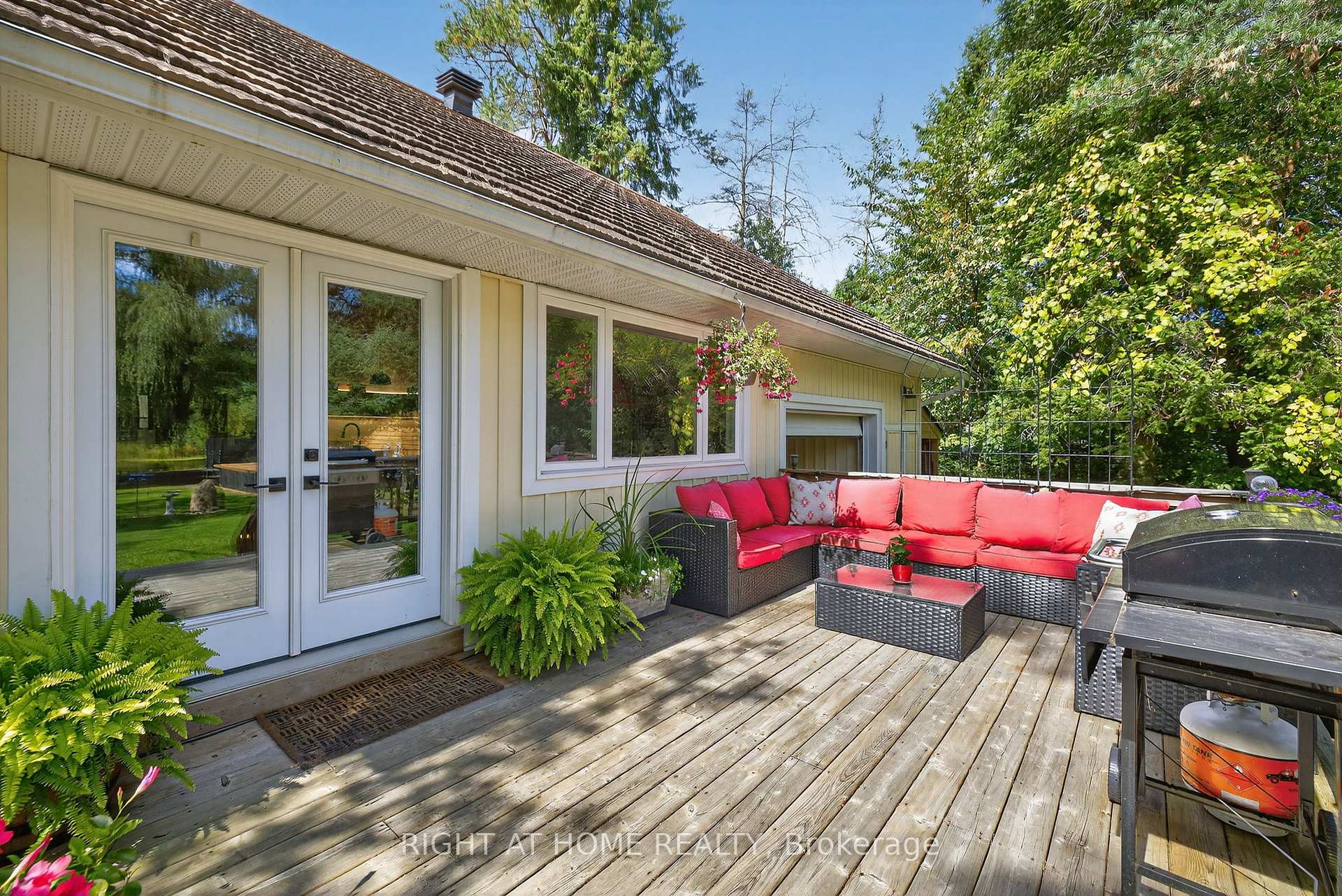 Photo 29 of 11 Nicholson Drive, Uxbridge, Rural Uxbridge — HOMEH