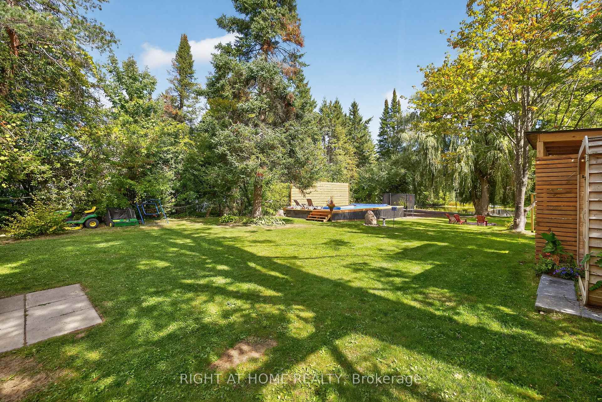 Photo 32 of 11 Nicholson Drive, Uxbridge, Rural Uxbridge — HOMEH