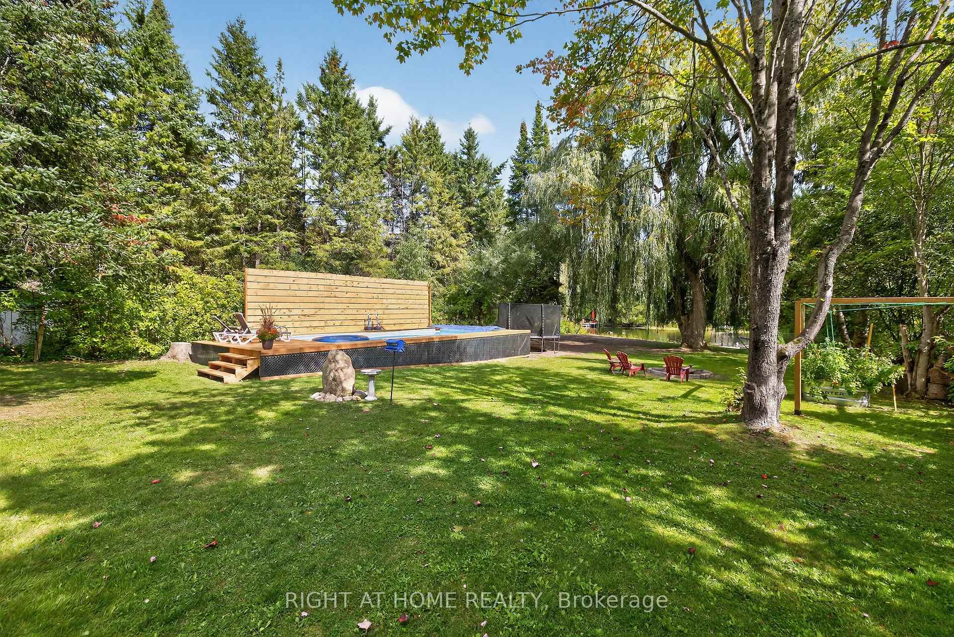 Photo 33 of 11 Nicholson Drive, Uxbridge, Rural Uxbridge — HOMEH