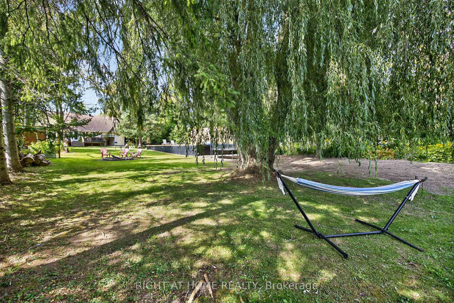 Photo 40 of 11 Nicholson Drive, Uxbridge, Rural Uxbridge — HOMEH