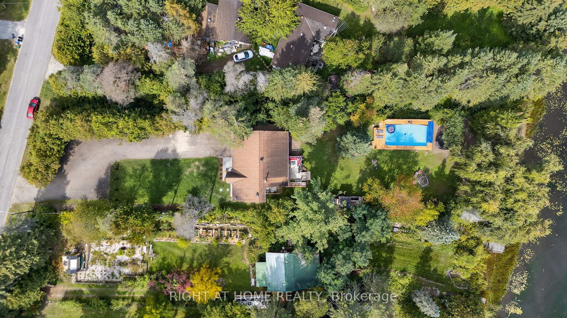 Photo 43 of 11 Nicholson Drive, Uxbridge, Rural Uxbridge — HOMEH