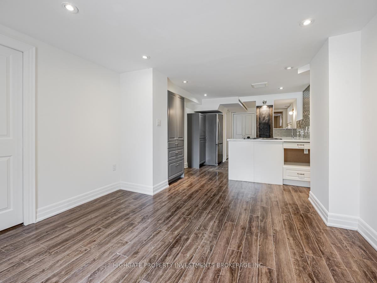 Photo 2 of Unit Bsmt, 170 Ennerdale Road, Toronto, Caledonia-Fairbank — HOMEH