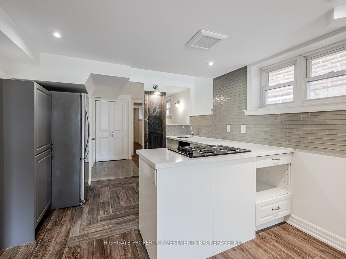 Photo 6 of Unit Bsmt, 170 Ennerdale Road, Toronto, Caledonia-Fairbank — HOMEH