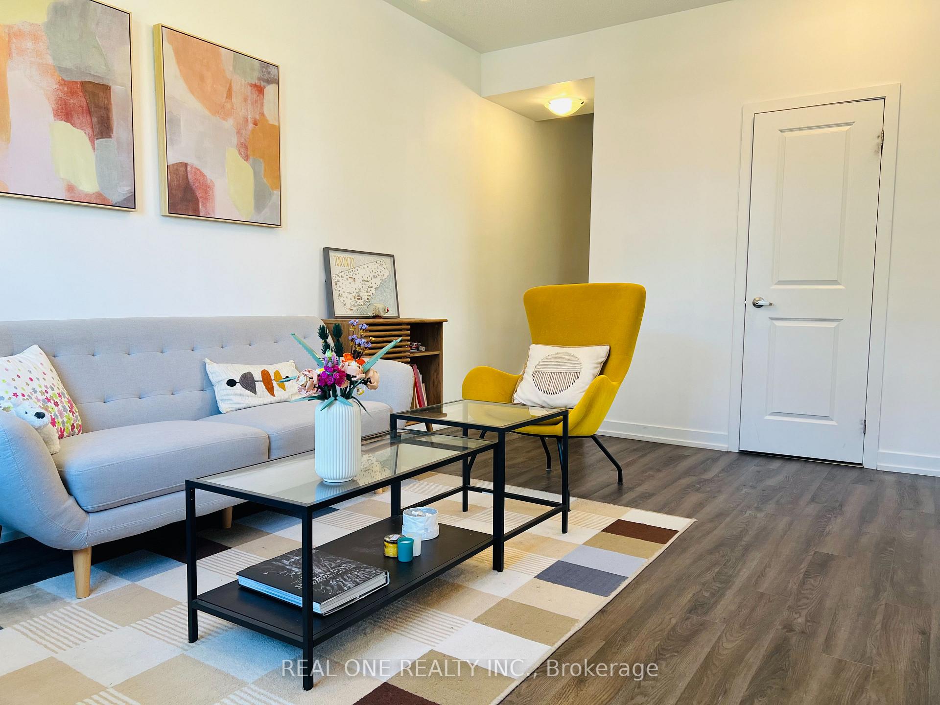 Photo 5 of 271 Dalhousie Street, Vaughan, Vaughan Grove — HOMEH