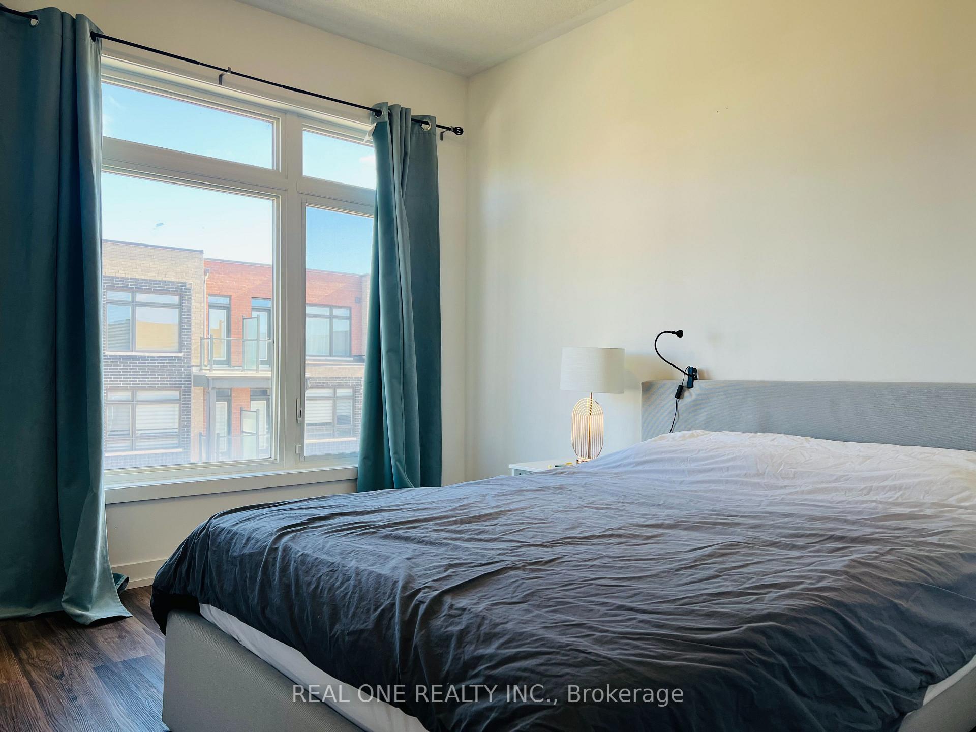 Photo 12 of 271 Dalhousie Street, Vaughan, Vaughan Grove — HOMEH