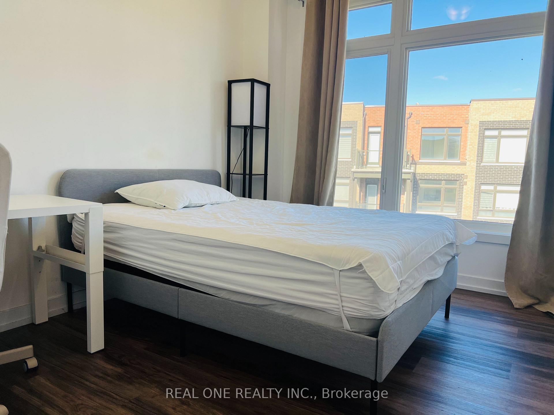Photo 13 of 271 Dalhousie Street, Vaughan, Vaughan Grove — HOMEH