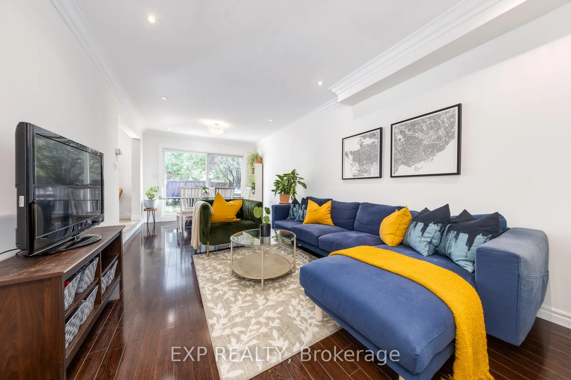 Photo 8 of 158 Millcroft Way N, Vaughan, Brownridge — HOMEH