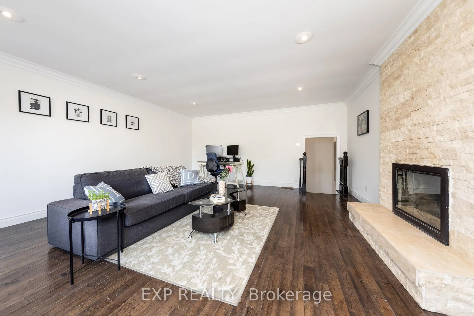 Photo 23 of 158 Millcroft Way N, Vaughan, Brownridge — HOMEH