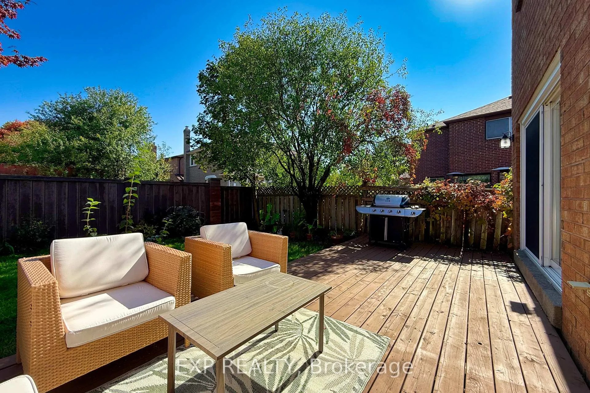 Photo 25 of 158 Millcroft Way N, Vaughan, Brownridge — HOMEH