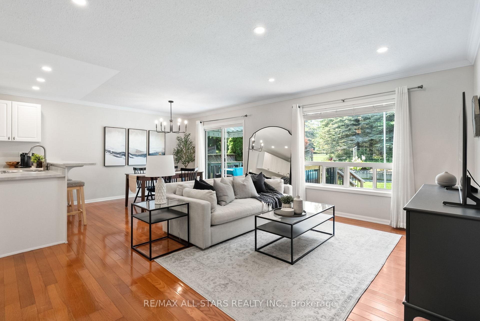 Photo 6 of 16 Norm Goodspeed Drive, Uxbridge — HOMEH