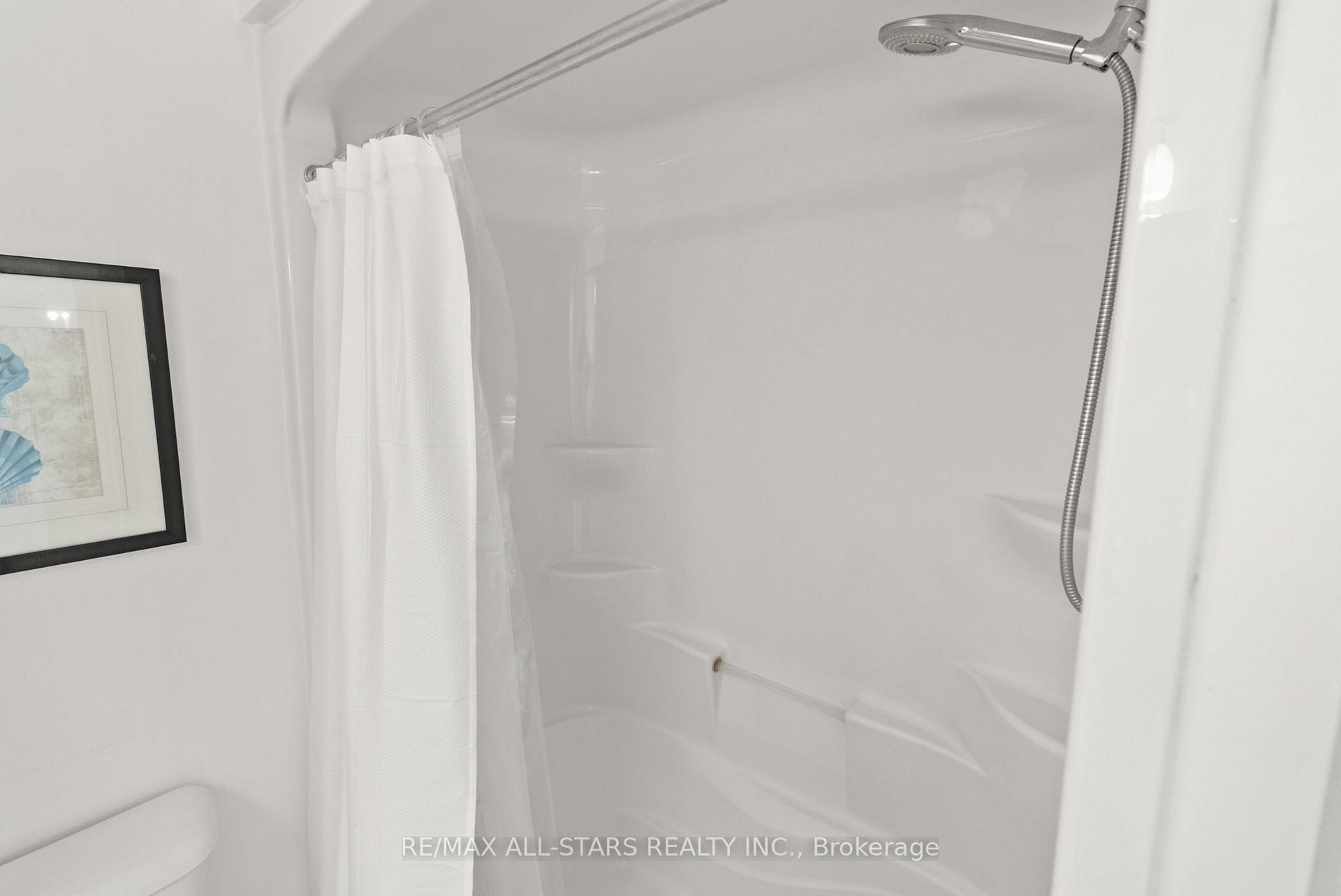 Photo 21 of 16 Norm Goodspeed Drive, Uxbridge — HOMEH