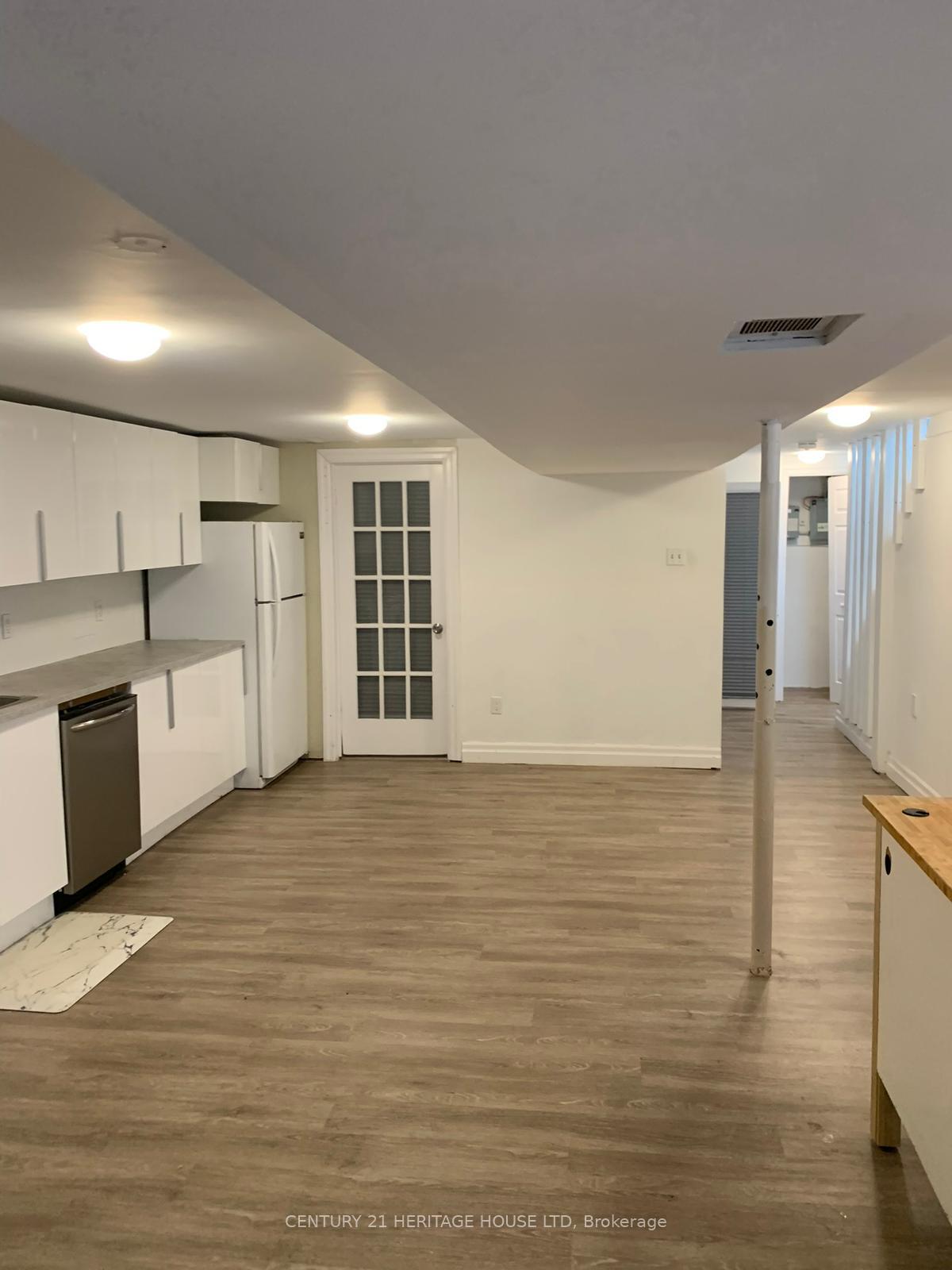 Photo 6 of Unit LOWER, 657A Silverbirch Road, Waterloo, Lakeshore Village — HOMEH