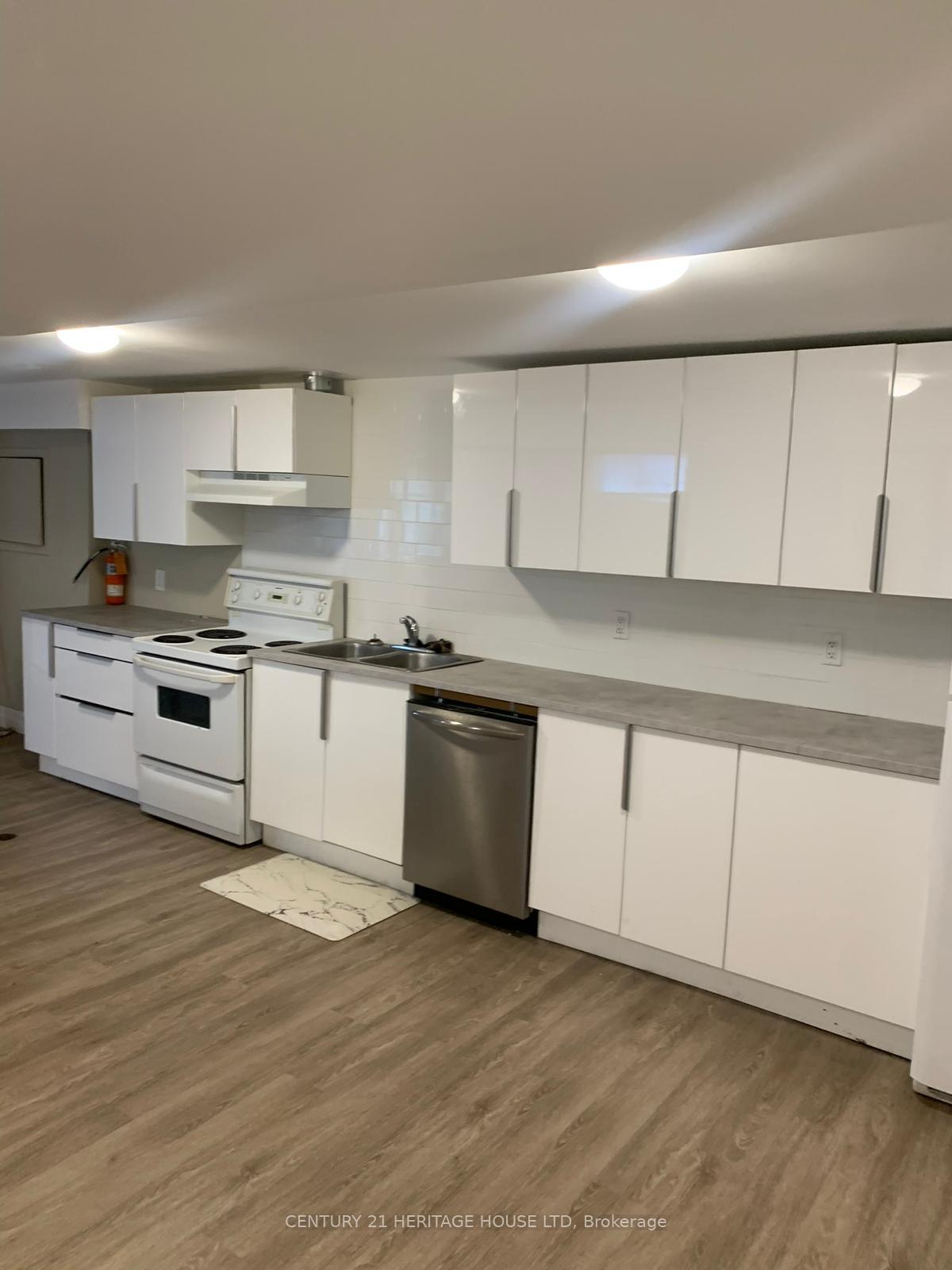 Photo 8 of Unit LOWER, 657A Silverbirch Road, Waterloo, Lakeshore Village — HOMEH