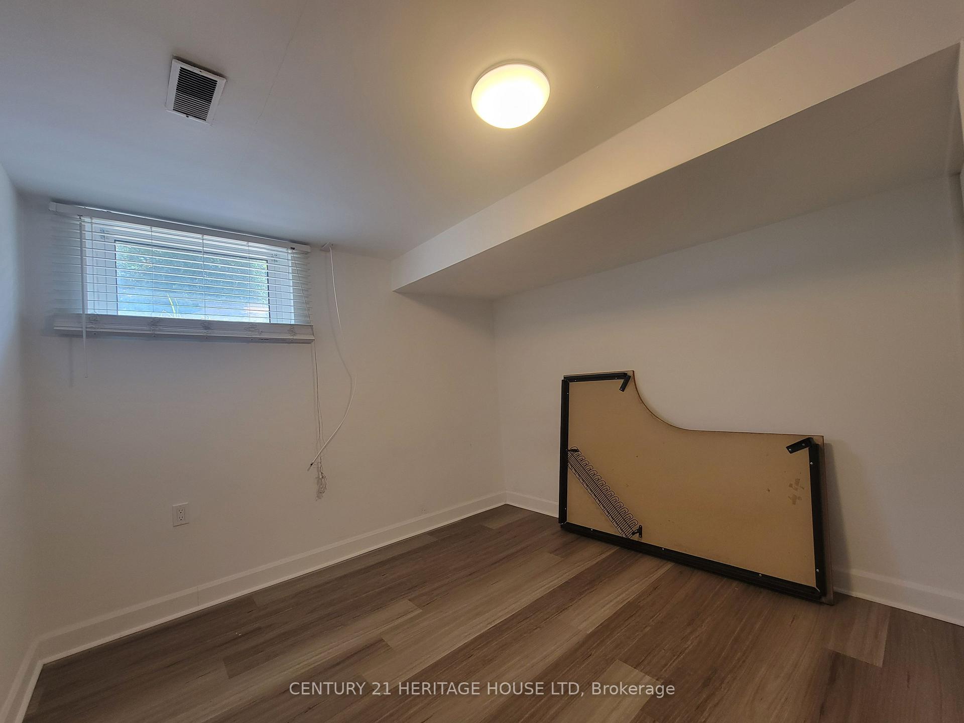 Photo 15 of Unit LOWER, 657A Silverbirch Road, Waterloo, Lakeshore Village — HOMEH
