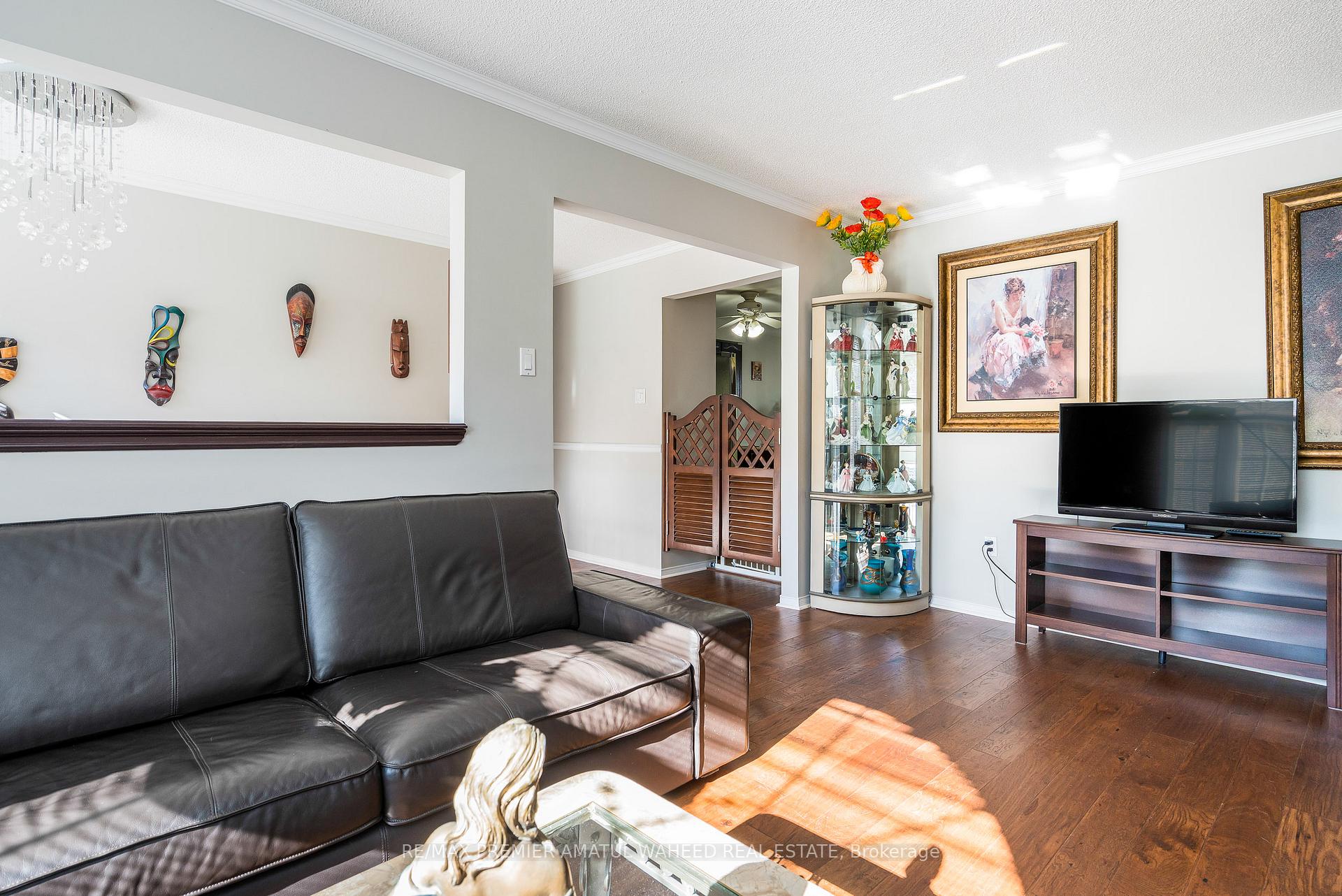 Photo 18 of 15 Bush Crescent, Wasaga Beach — HOMEH