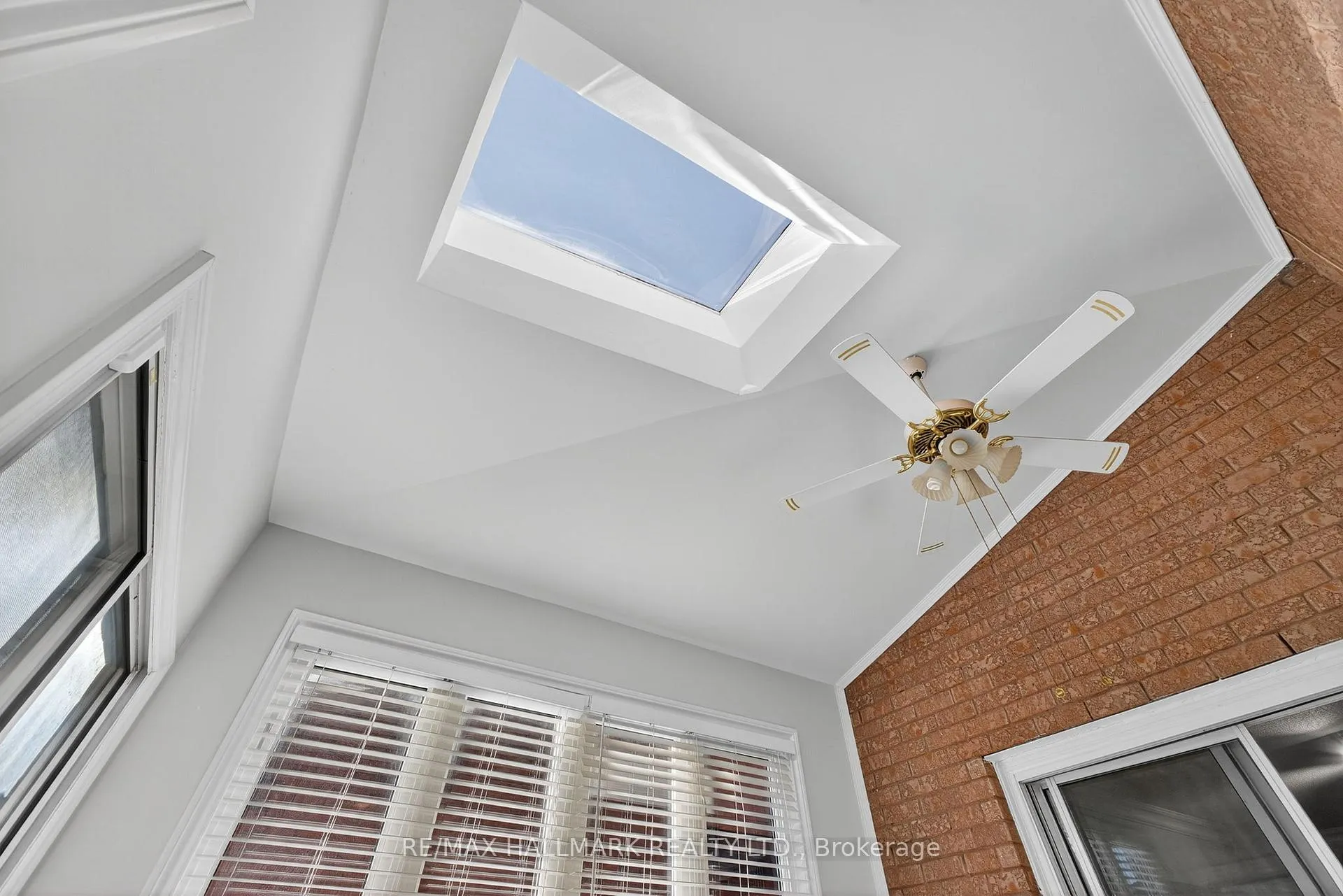 Photo 26 of 101 Embassy Drive, Vaughan, East Woodbridge — HOMEH
