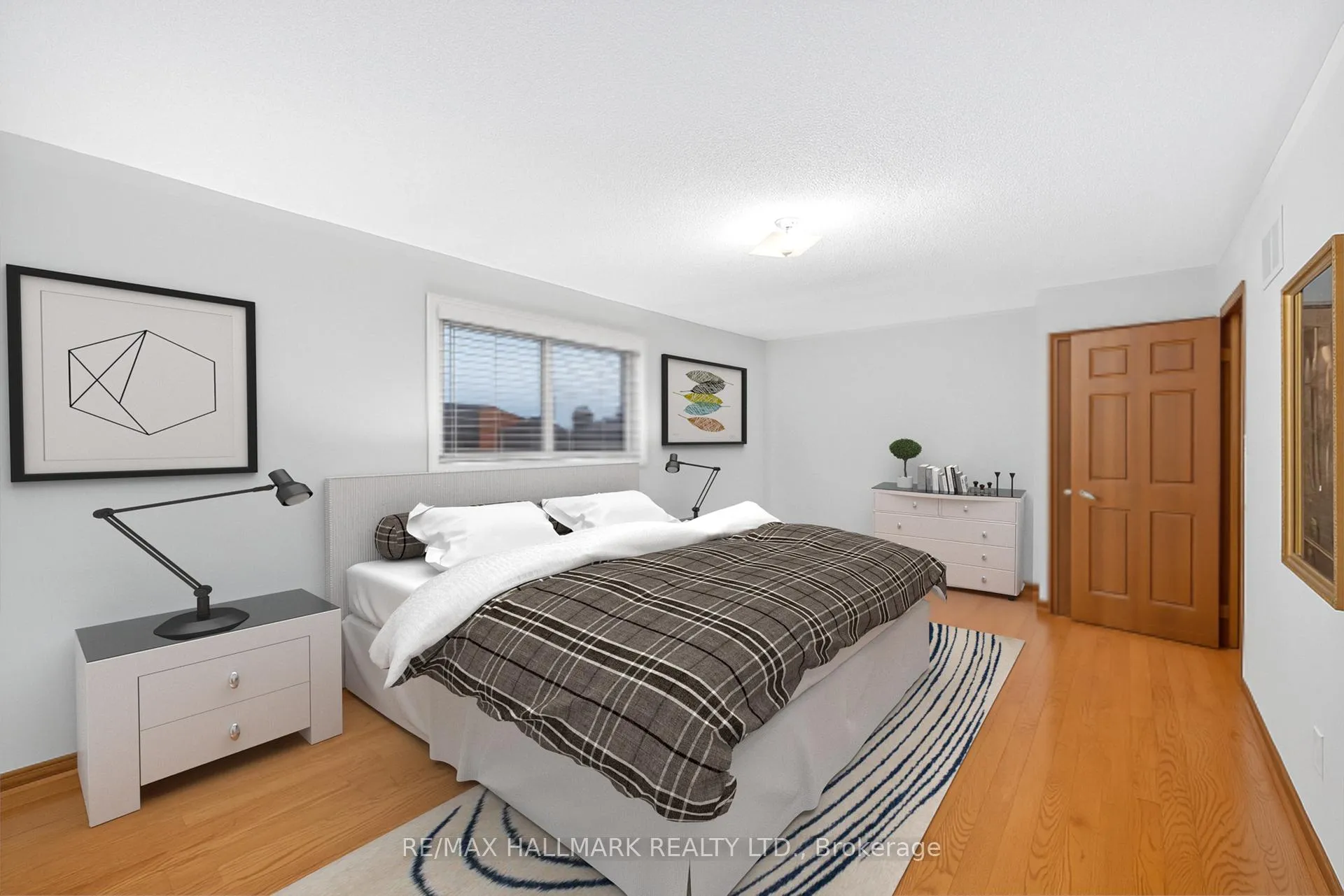Photo 33 of 101 Embassy Drive, Vaughan, East Woodbridge — HOMEH