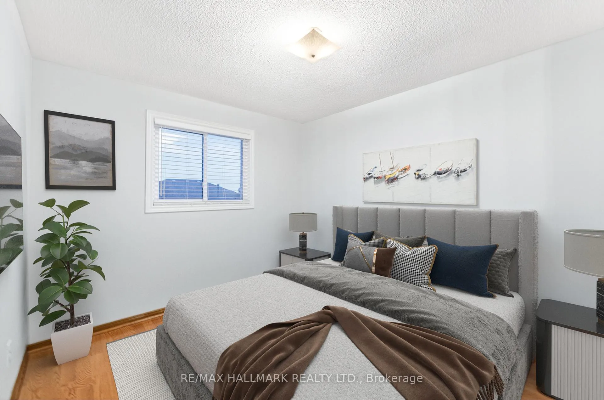 Photo 36 of 101 Embassy Drive, Vaughan, East Woodbridge — HOMEH