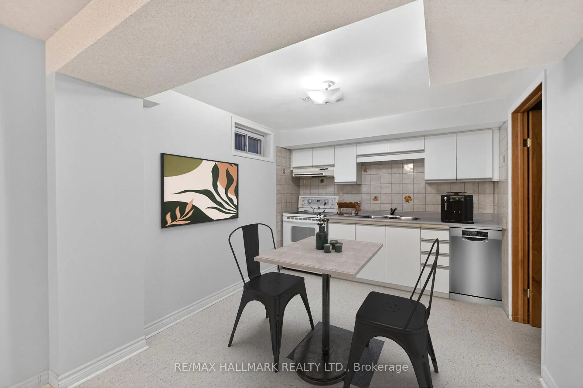 Photo 44 of 101 Embassy Drive, Vaughan, East Woodbridge — HOMEH