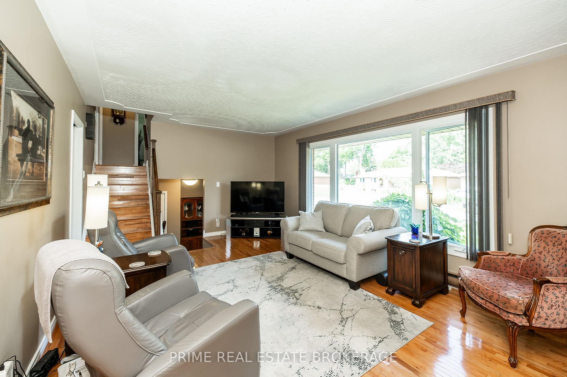 Photo 8 of 188 Elm Street, West Elgin, West Lorne — HOMEH