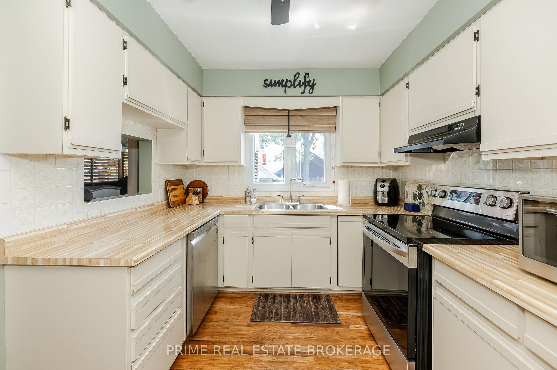 Photo 9 of 188 Elm Street, West Elgin, West Lorne — HOMEH
