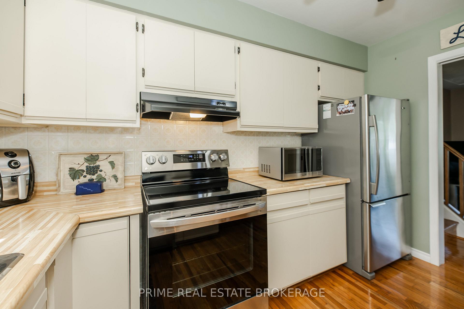 Photo 10 of 188 Elm Street, West Elgin, West Lorne — HOMEH