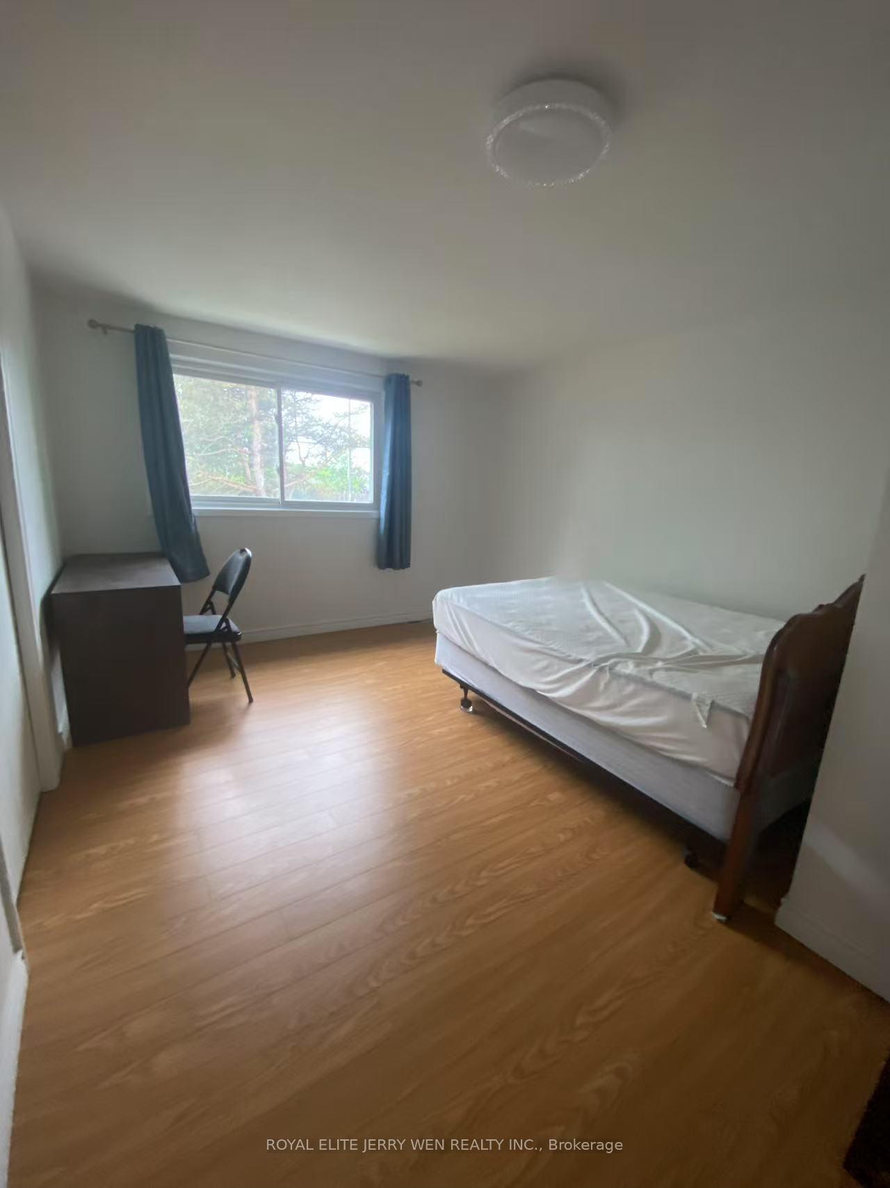 Photo 8 of 419 Stillmeadow Circle, Waterloo, Upper Beechwood — HOMEH
