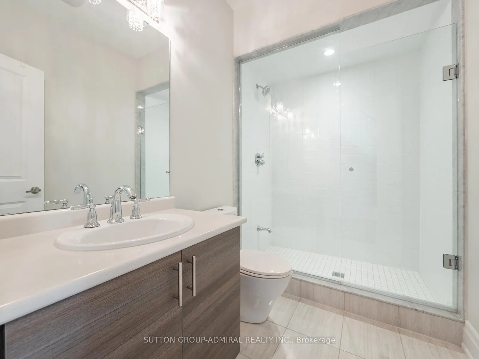 Photo 7 of 27 Adaskin Avenue, Vaughan, Patterson — HOMEH
