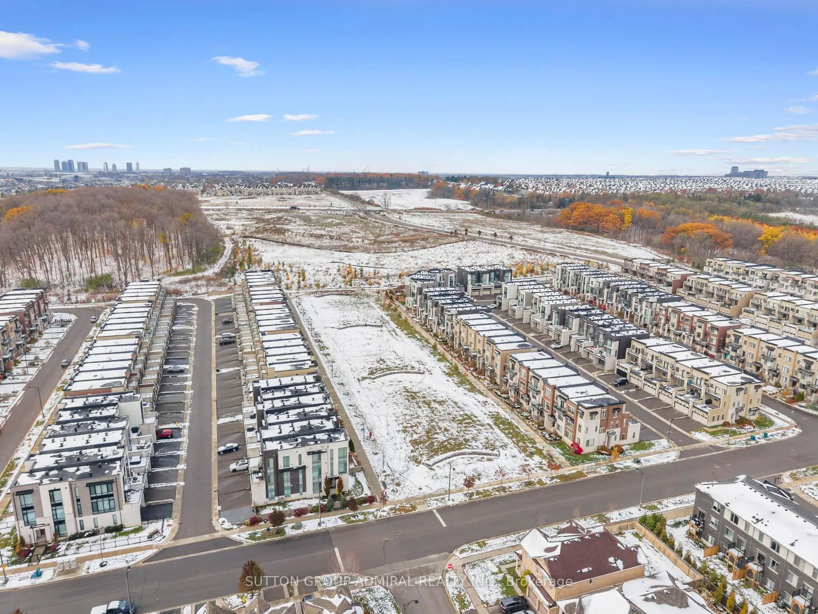 Photo 39 of 27 Adaskin Avenue, Vaughan, Patterson — HOMEH