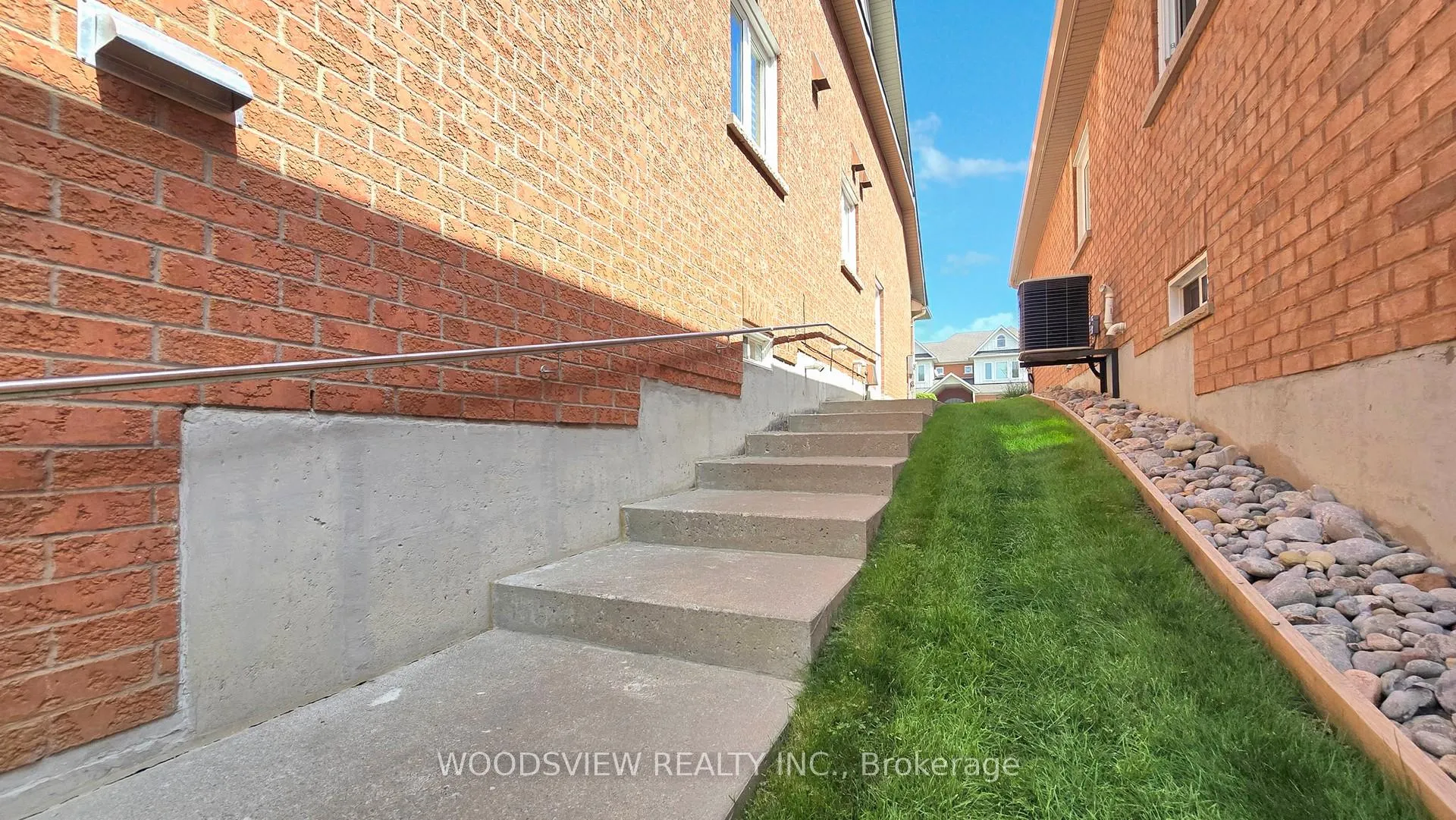 Photo 41 of 60 Joseph Street, Uxbridge — HOMEH