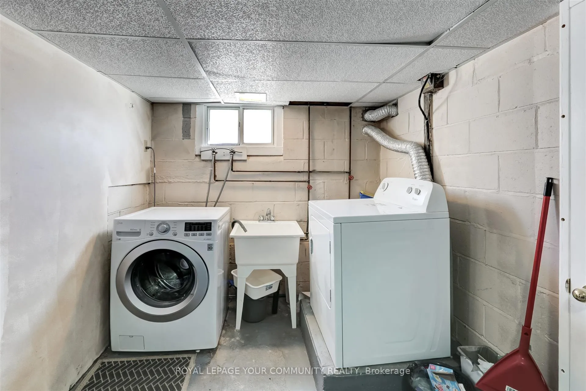 Photo 12 of Unit Basement, 18 Railway Street, Vaughan, Maple — HOMEH