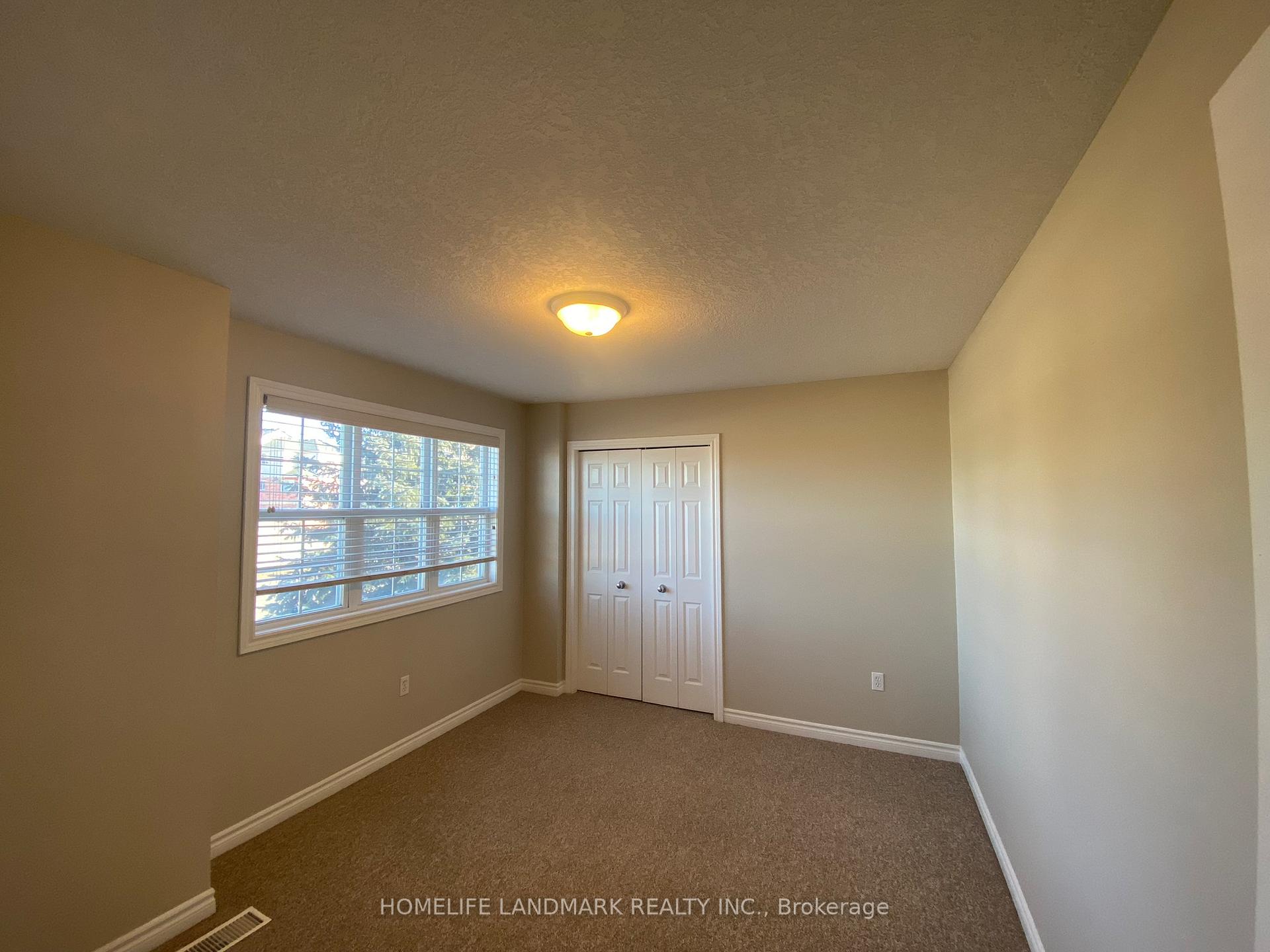 Photo 5 of 573 Chablis Drive, Waterloo — HOMEH