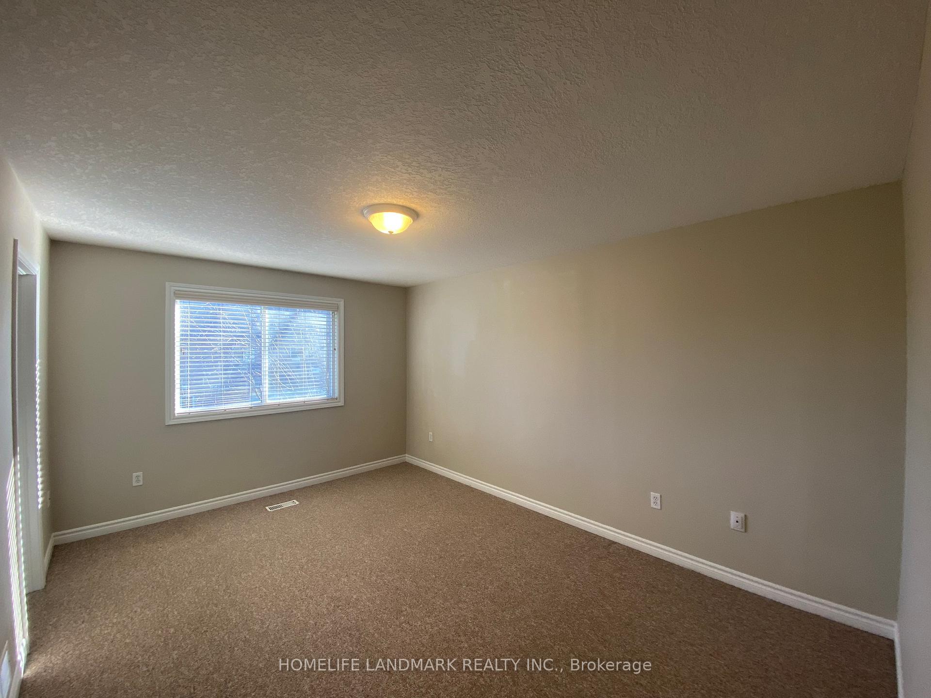Photo 9 of 573 Chablis Drive, Waterloo — HOMEH
