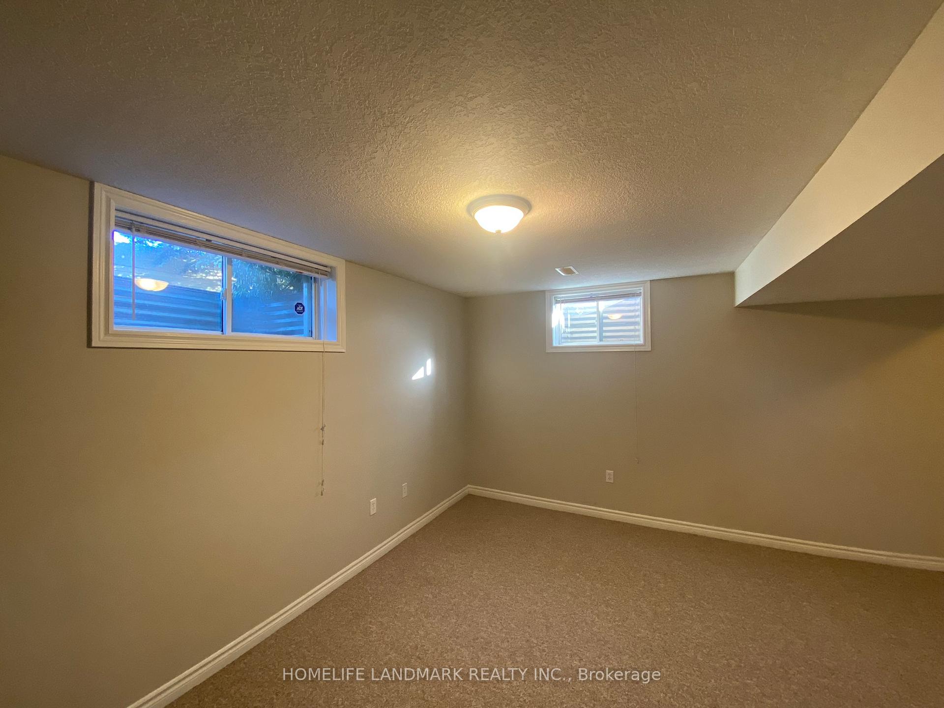 Photo 15 of 573 Chablis Drive, Waterloo — HOMEH