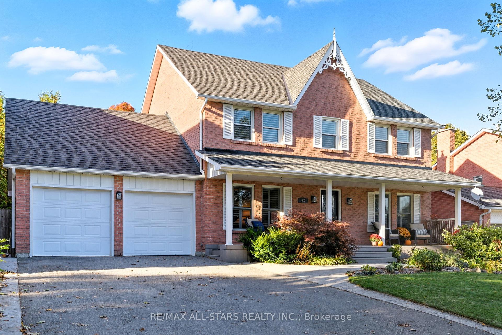 Photo 1 of 23 Bolton Drive, Uxbridge — HOMEH