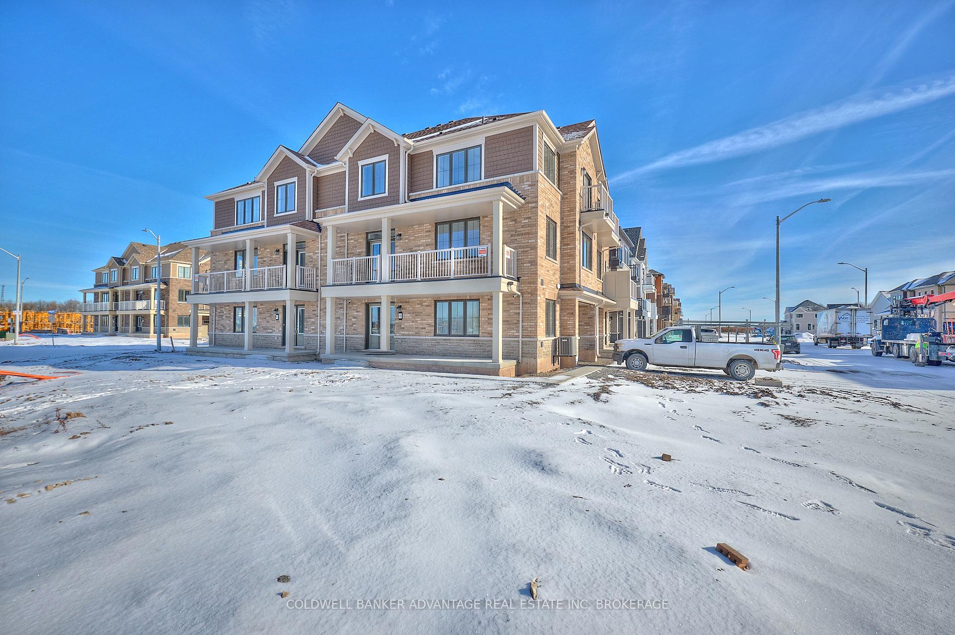 Photo 1 of 98 Feather Road, Welland, Dain City — HOMEH