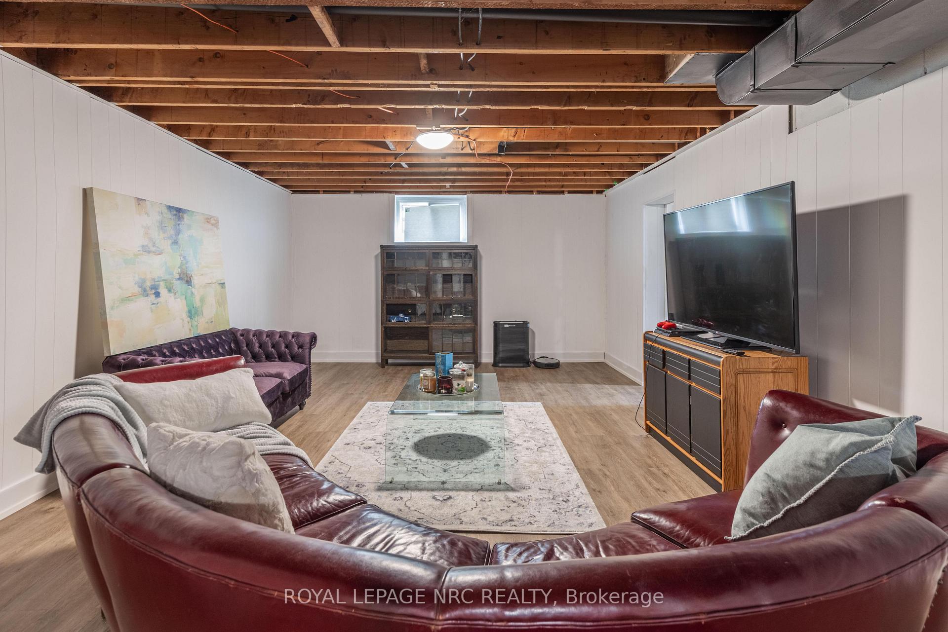 Photo 16 of 76 Second Street, Welland, Lincoln/Crowland — HOMEH