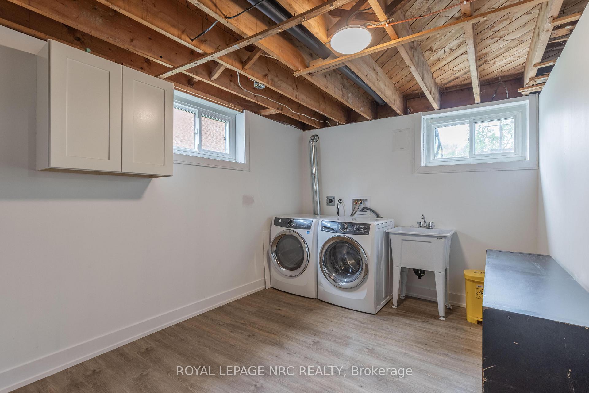 Photo 17 of 76 Second Street, Welland, Lincoln/Crowland — HOMEH