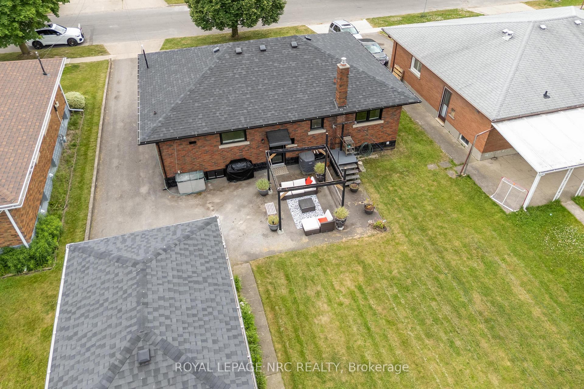 Photo 20 of 76 Second Street, Welland, Lincoln/Crowland — HOMEH