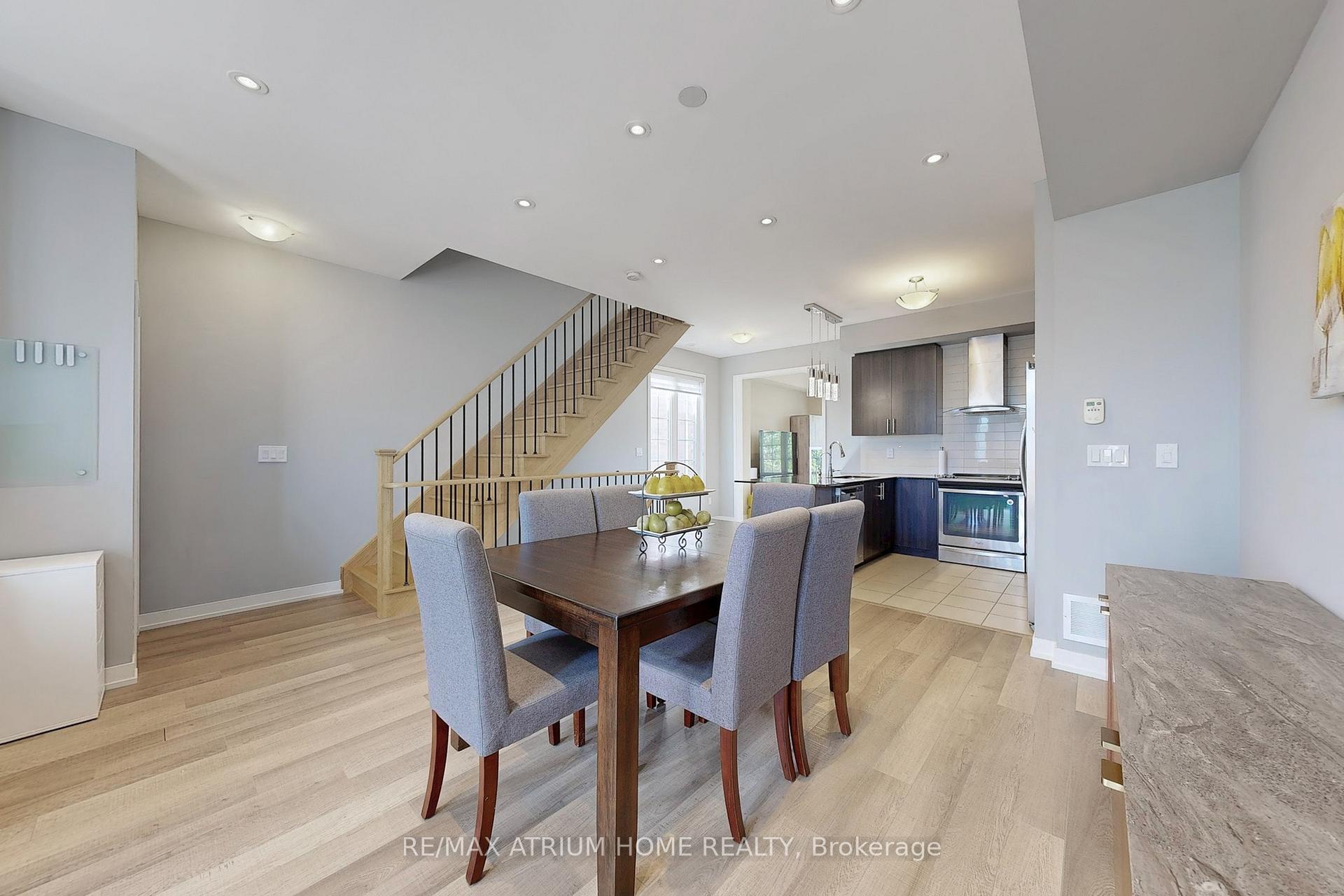 Photo 8 of 39 Torah Gate, Vaughan, Patterson — HOMEH