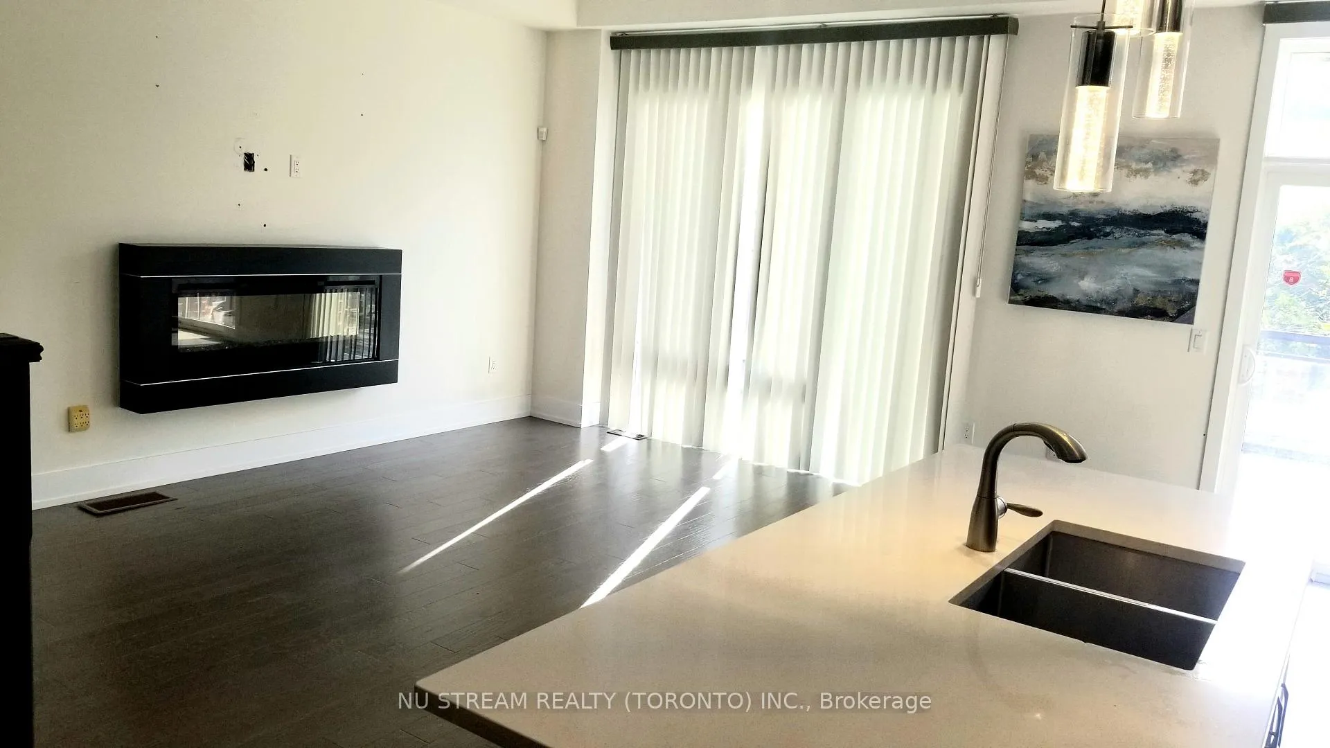 Photo 17 of 48 Crestridge Drive, Vaughan, Patterson — HOMEH