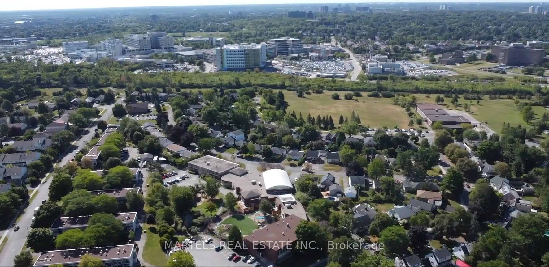 Photo 18 of 40 Santa Cruz Private, Ottawa, Riverview Park — HOMEH