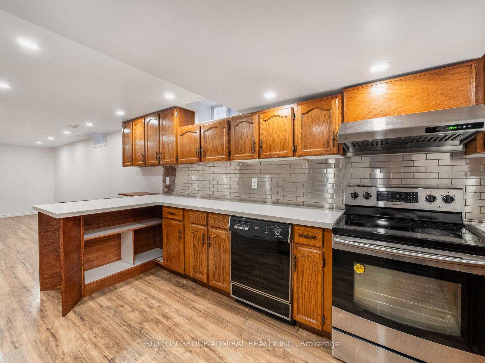 Photo 43 of 7 San Marko Place, Vaughan, East Woodbridge — HOMEH