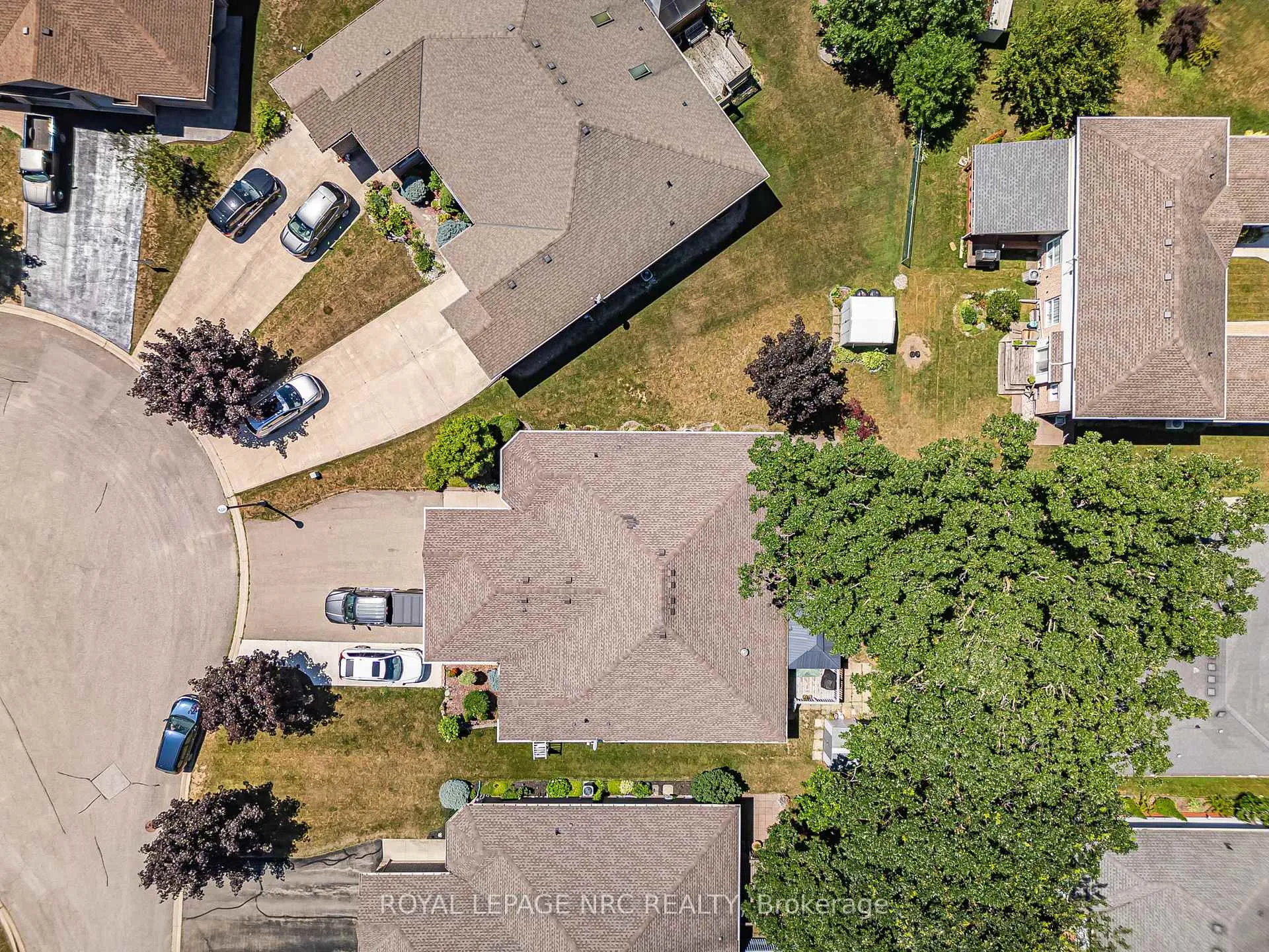 Photo 37 of 48 Bridgewater Court, Welland, N. Welland — HOMEH